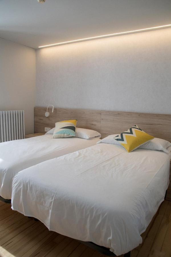 Casa Sabina Otel Roncesvalles Dış mekan fotoğraf